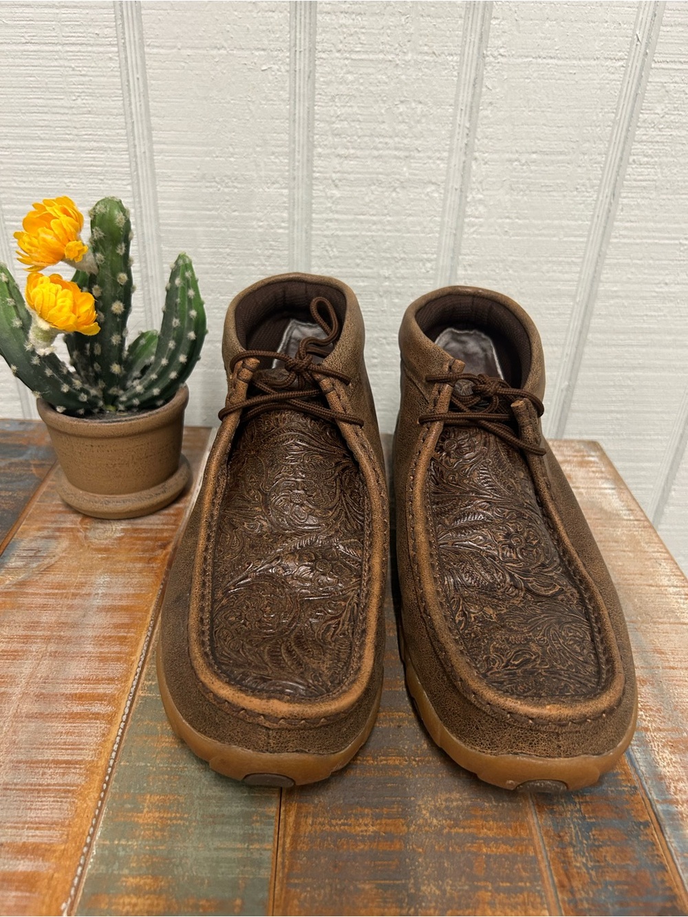 Twisted X Women's Brown Lace-Up Embossed Leather Boots Style# WDM0079